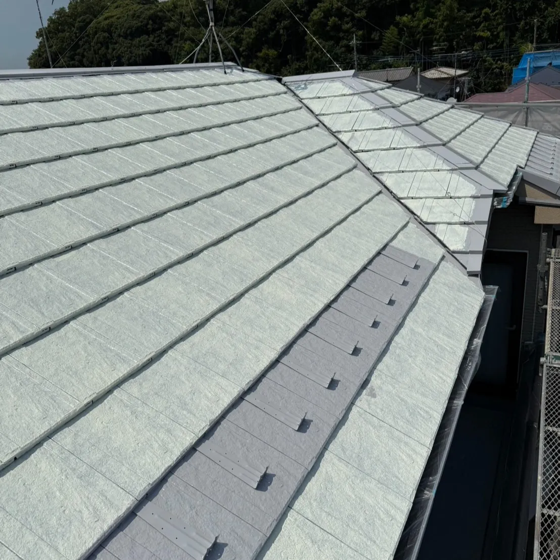 ー松戸市Ｔ様邸屋根中塗り（屋根・外壁塗装工事）－