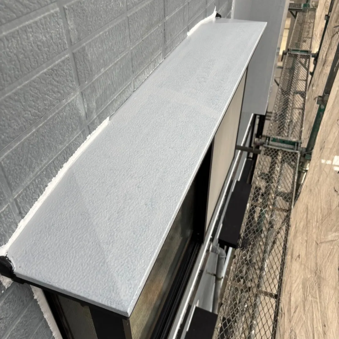 ー松戸市M様邸屋根下塗り他（屋根・外壁塗装工事）－