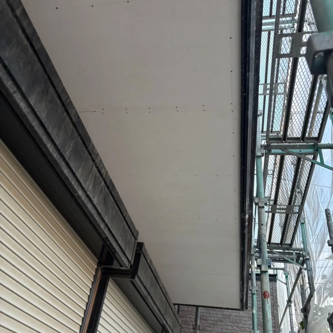 ー松戸市S様邸Ｅ棟足場組立他（屋根・外壁塗装工事）－