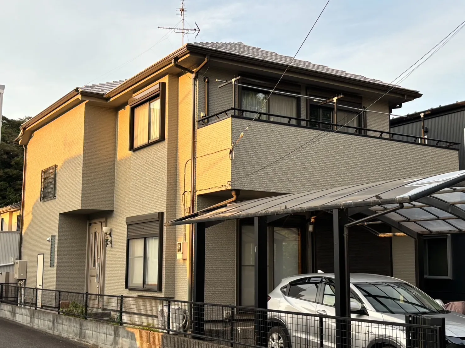 千葉県松戸市小金清志町     T様邸　   屋根・外壁塗装工事   　2025年8月完工