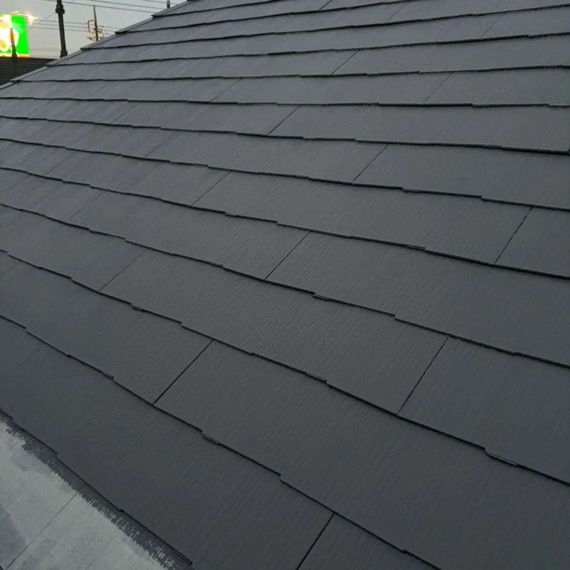 ー松戸市A様邸屋根・外壁中塗り（屋根・外壁塗装工事）－