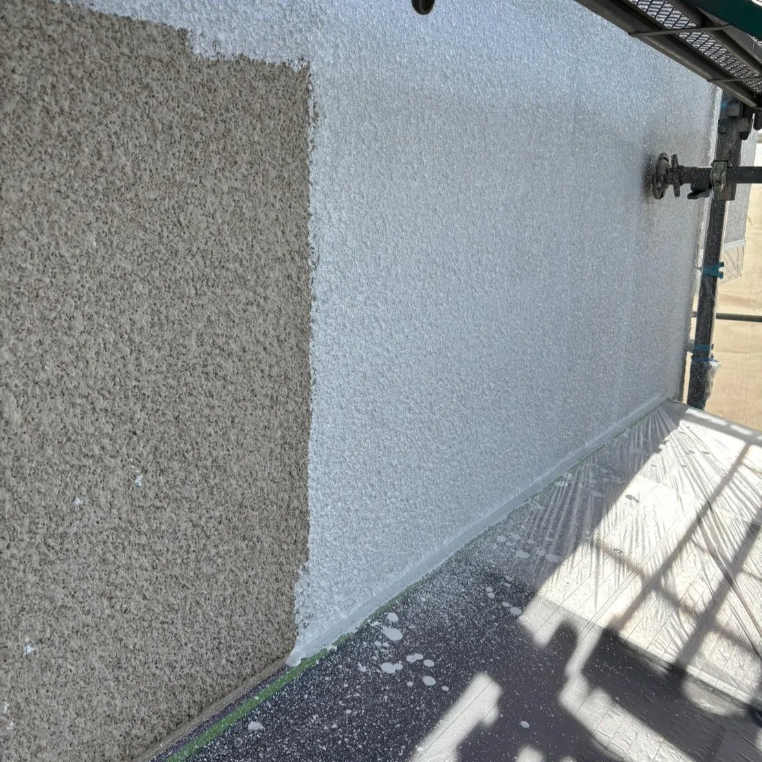 ー松戸市I様邸破風板・外壁下塗り（屋根・外壁塗装工事）－