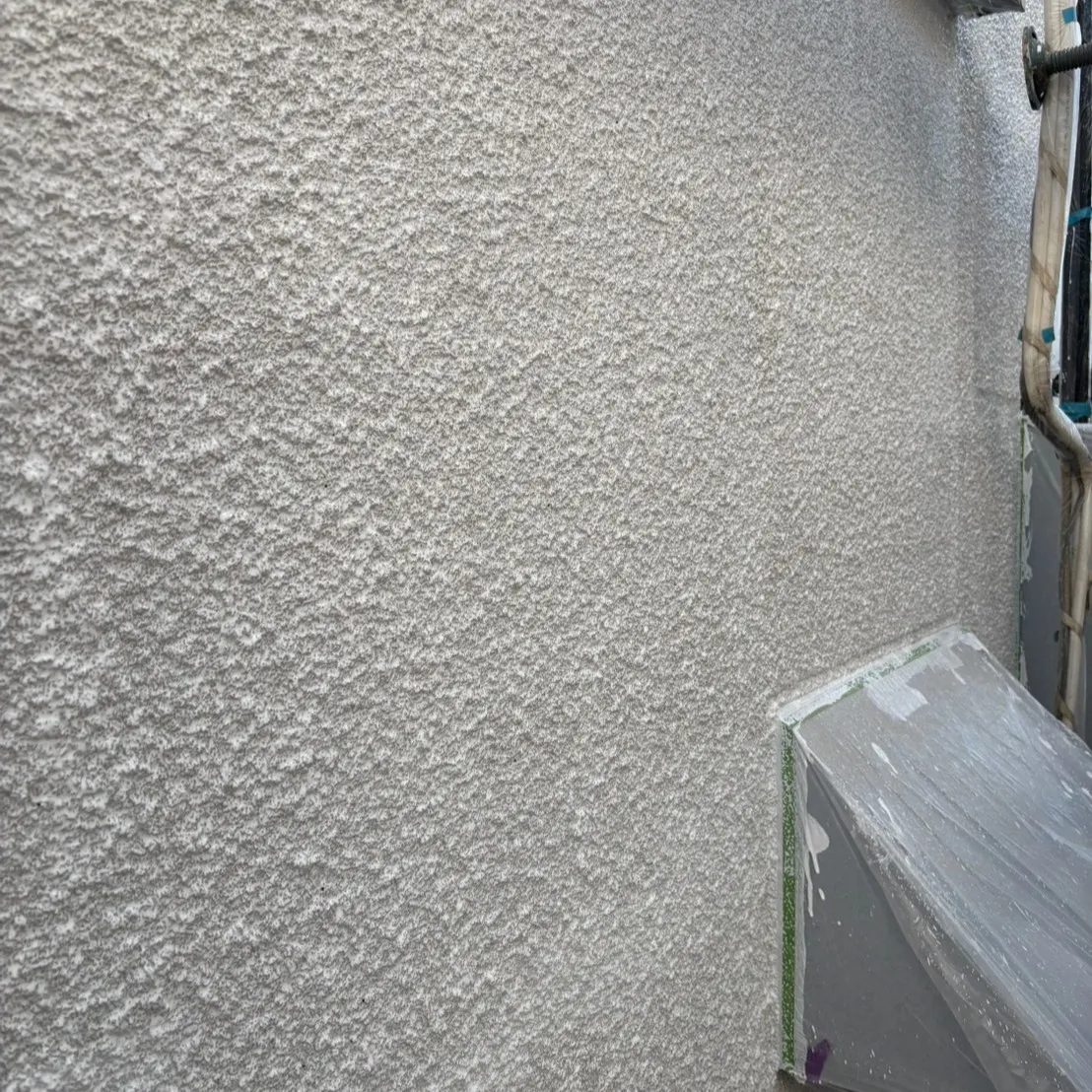 ー松戸市I様邸破風板・外壁下塗り(屋根・外壁塗装工事)-