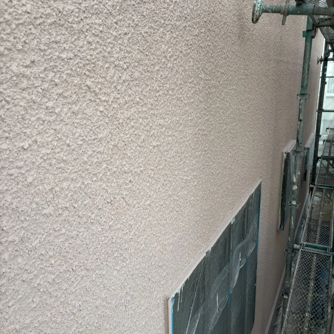 ー松戸市I様邸外壁中塗り他（屋根・外壁塗装工事）－