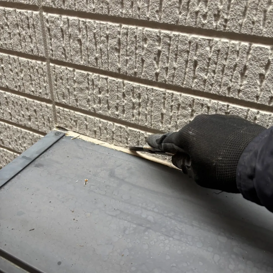 ー松戸市Ｔ様邸コーキング撤去他（屋根・外壁塗装工事）－