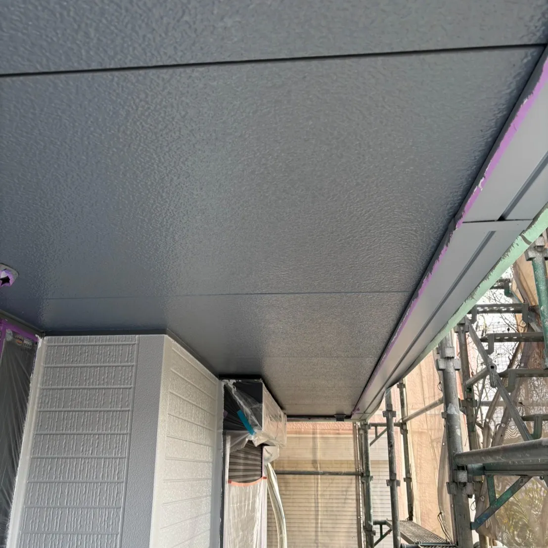 ー松戸市T様邸外壁上塗り完了他(屋根・外壁塗装工事)-