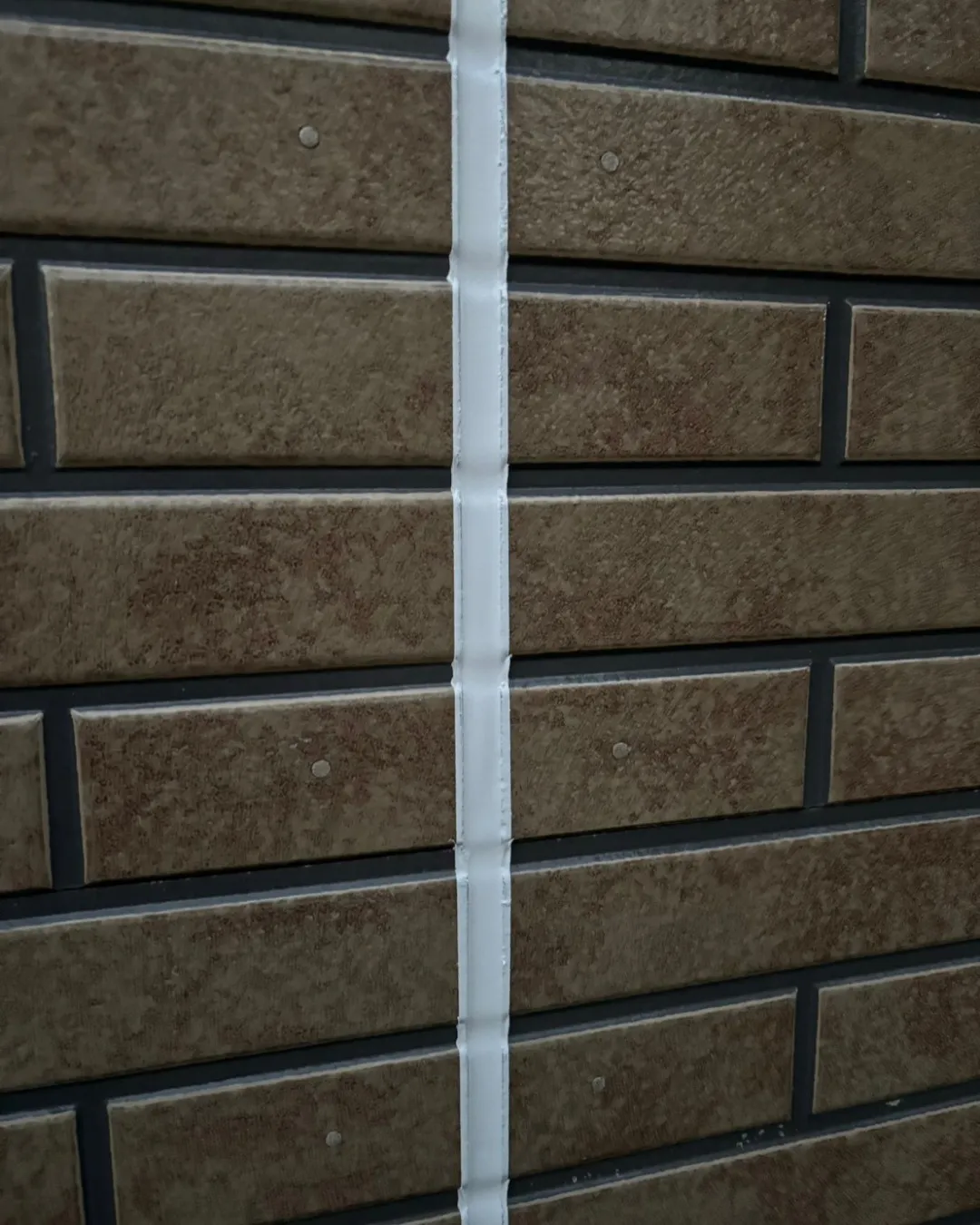 ー松戸市T様邸コーキング打ち込み(屋根・外壁塗装工事)-