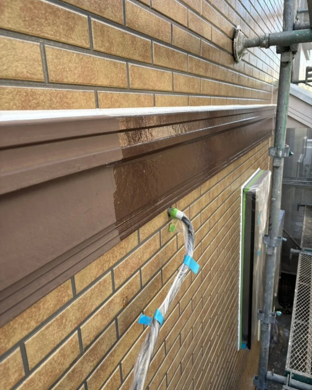 ー松戸市T様邸破風板下塗り他（屋根・外壁塗装工事）－