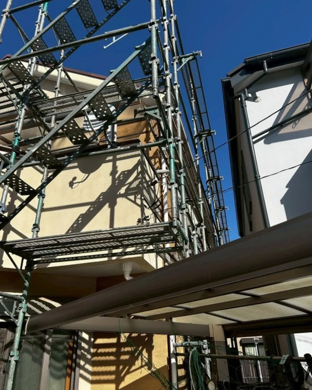 ー市川市N様邸足場組立（屋根・外壁塗装工事）－