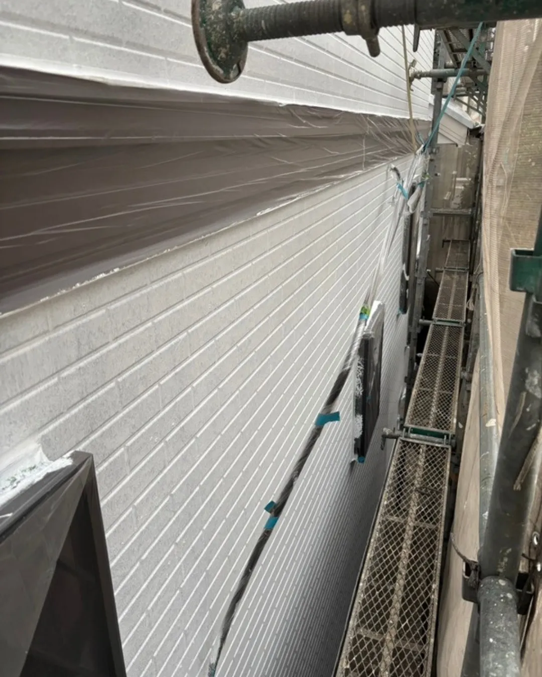 ー松戸市T様邸外壁下塗り他（屋根・外壁塗装工事）－