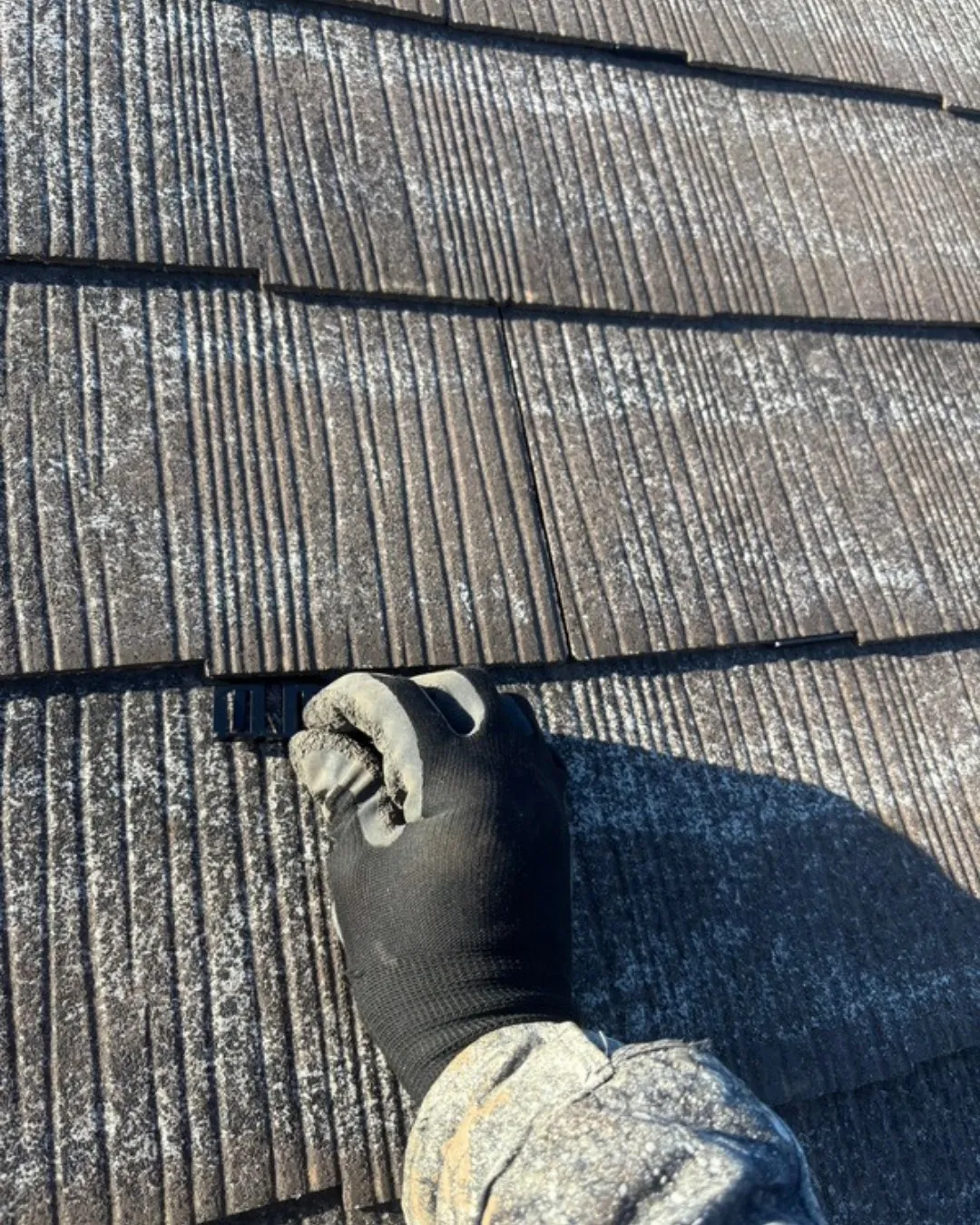 ー市川市N様邸屋根下塗り材塗装他（屋根・外壁塗装工事）－