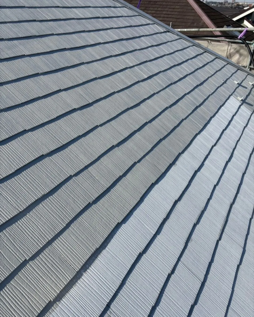 ー市川市N様邸屋根中塗り他（屋根・外壁塗装工事）－