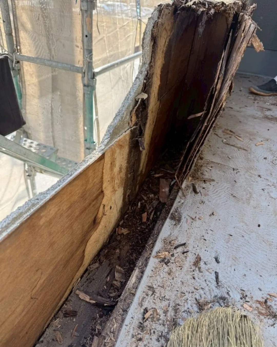 ー松戸市A様邸ベランダ解体(屋根・外壁塗装工事)-