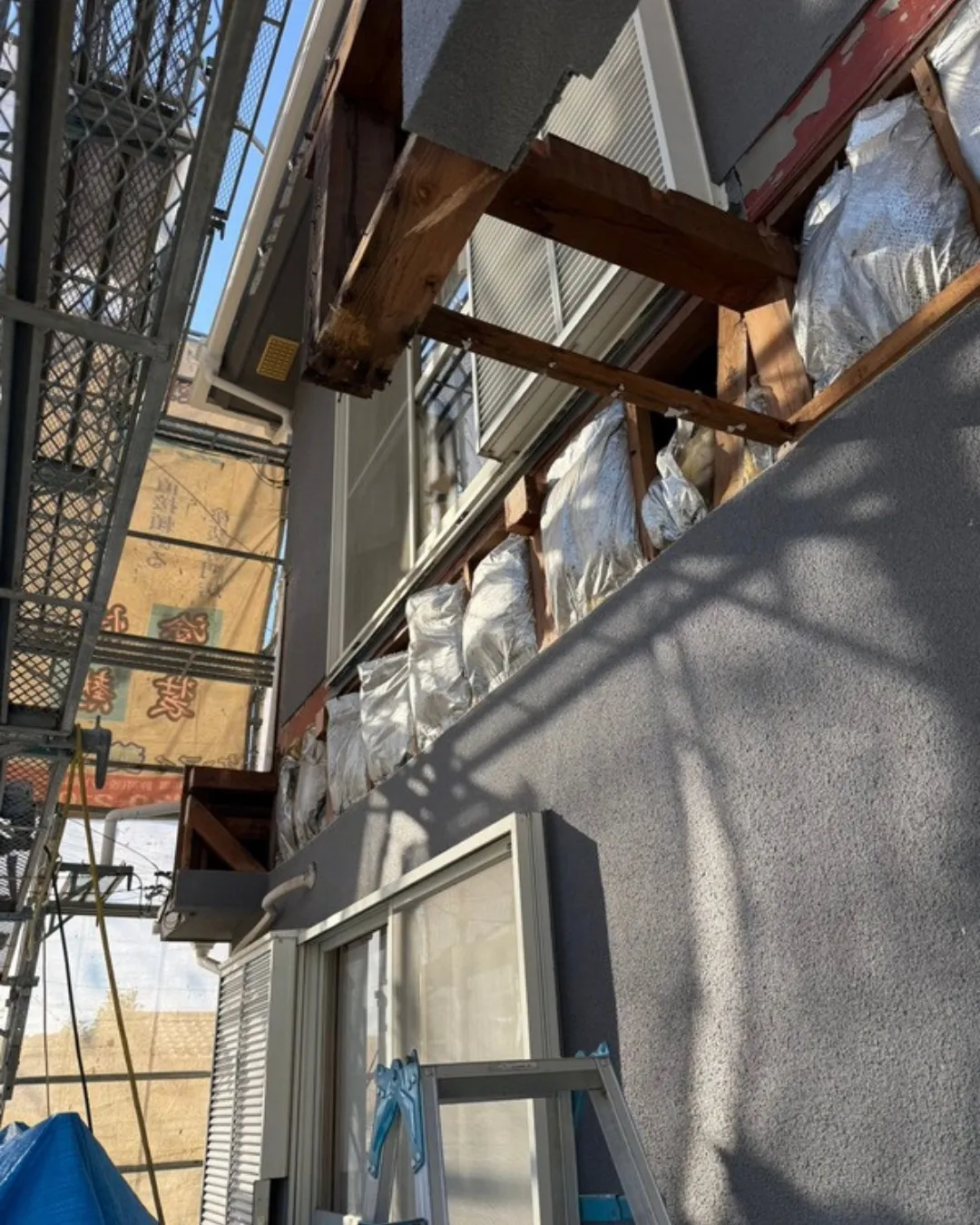 ー松戸市A様邸ベランダ解体（屋根・外壁塗装工事）－