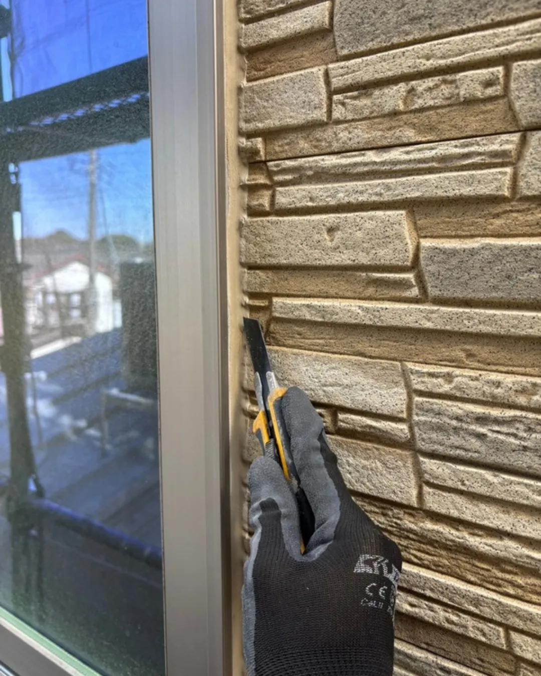 ー松戸市I様邸コーキング撤去（外壁塗装工事）－