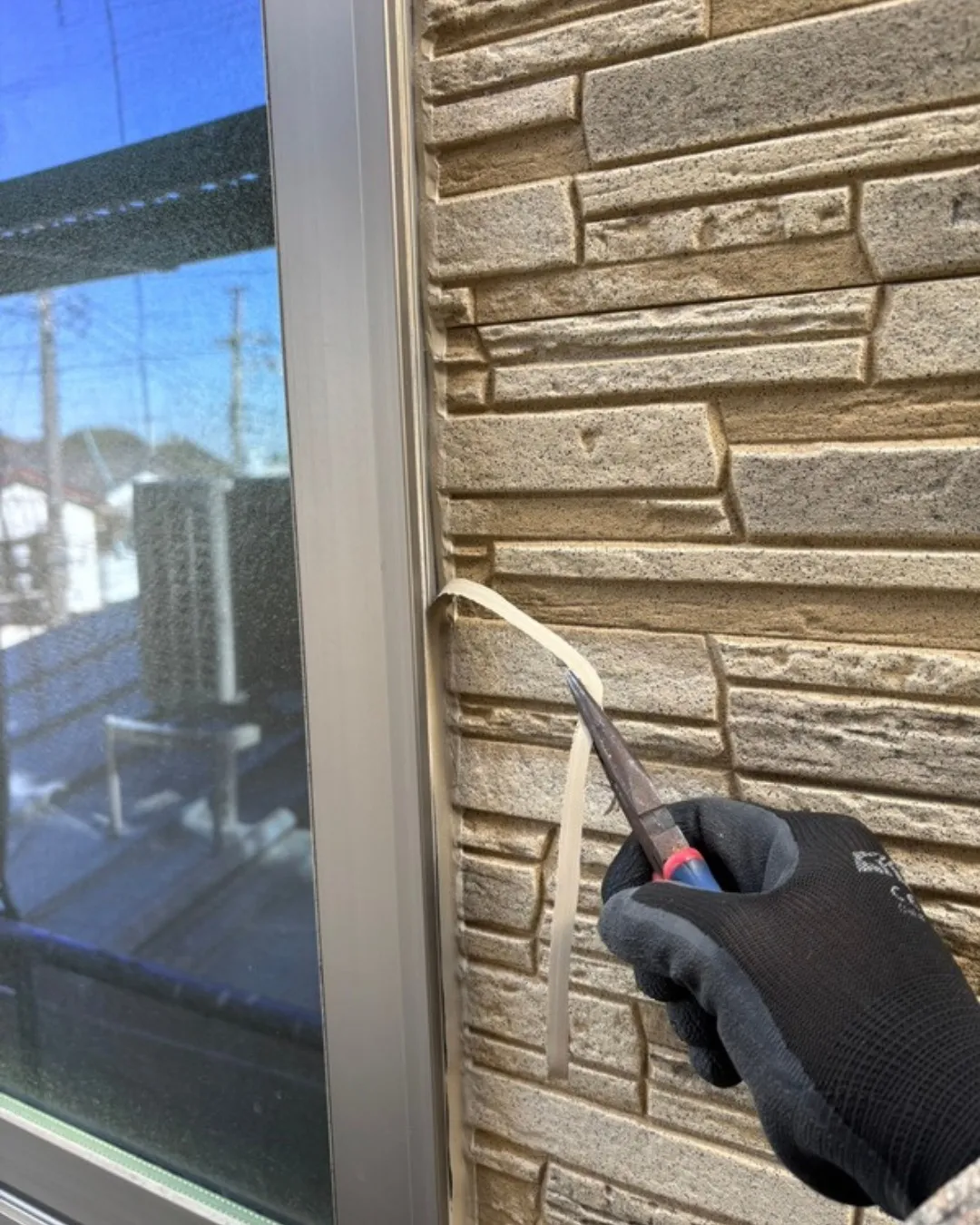 ー松戸市I様邸コーキング撤去（外壁塗装工事）－