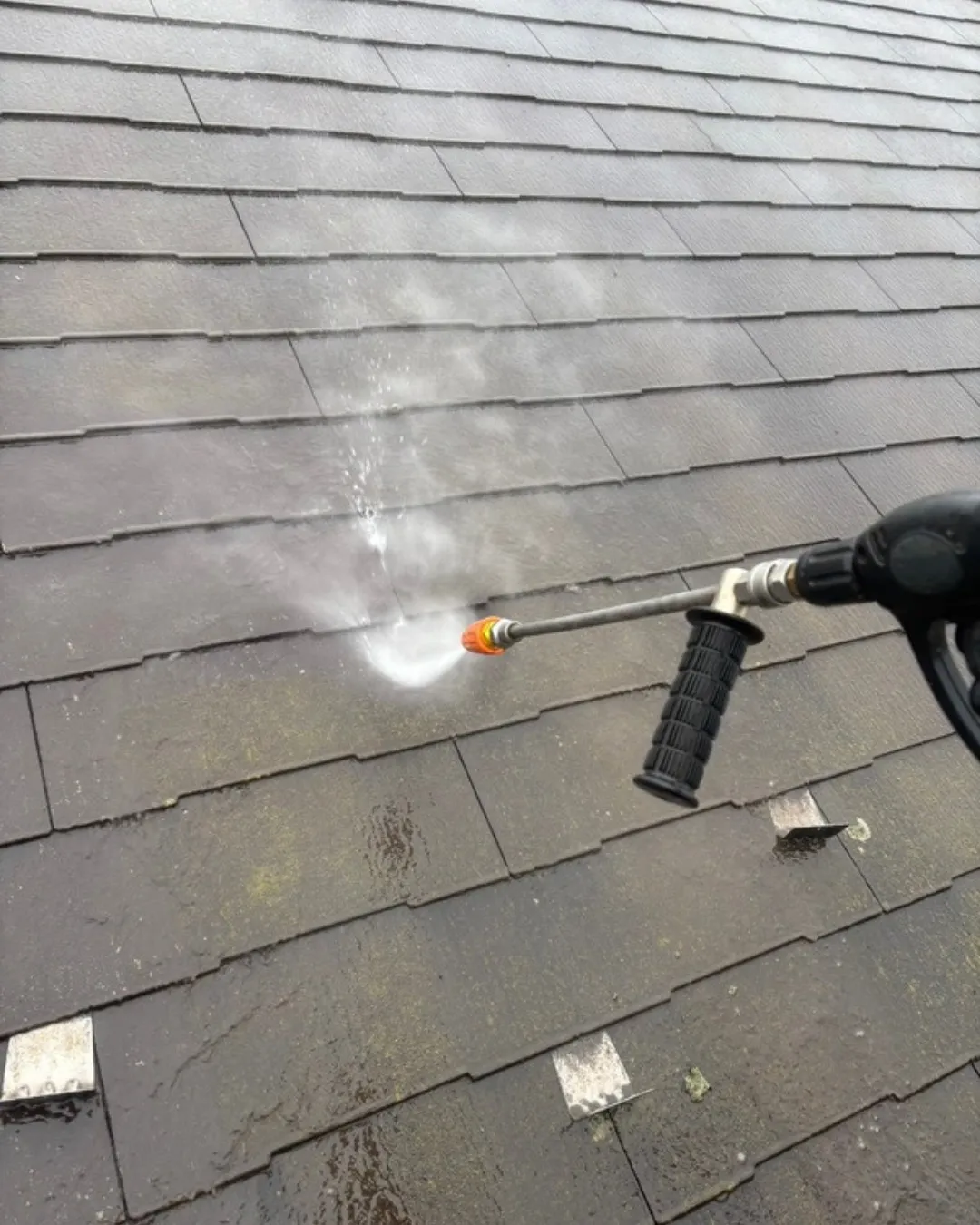 ー松戸市K様邸高圧洗浄（屋根・外壁塗装工事）－