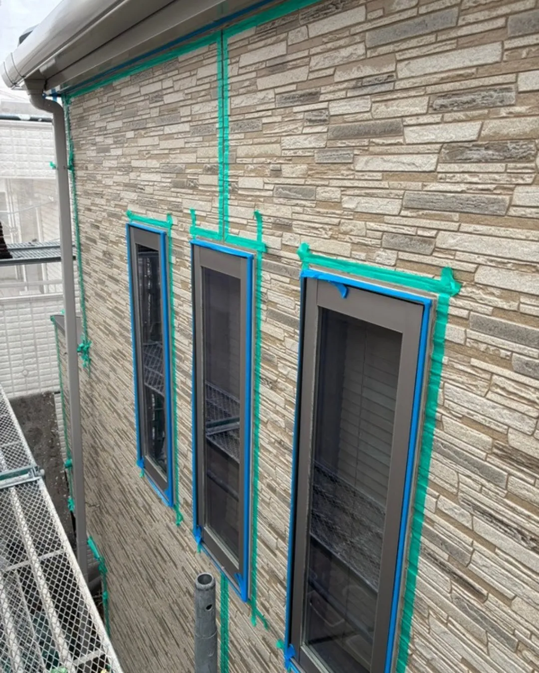 ー松戸市I様邸基礎上塗り他(外壁塗装工事)-