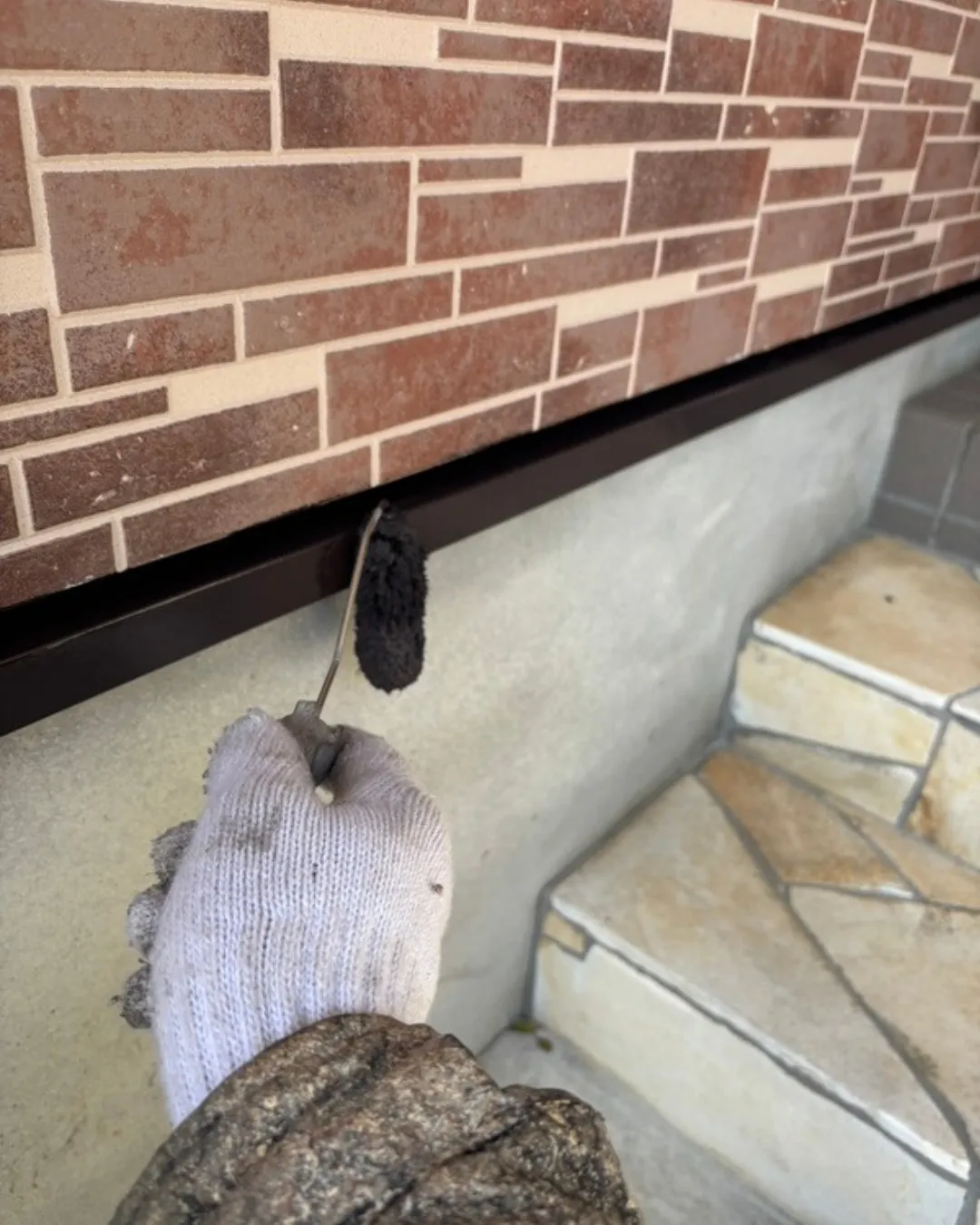 ー松戸市K様邸屋根下塗り２回目（屋根・外壁塗装工事）－