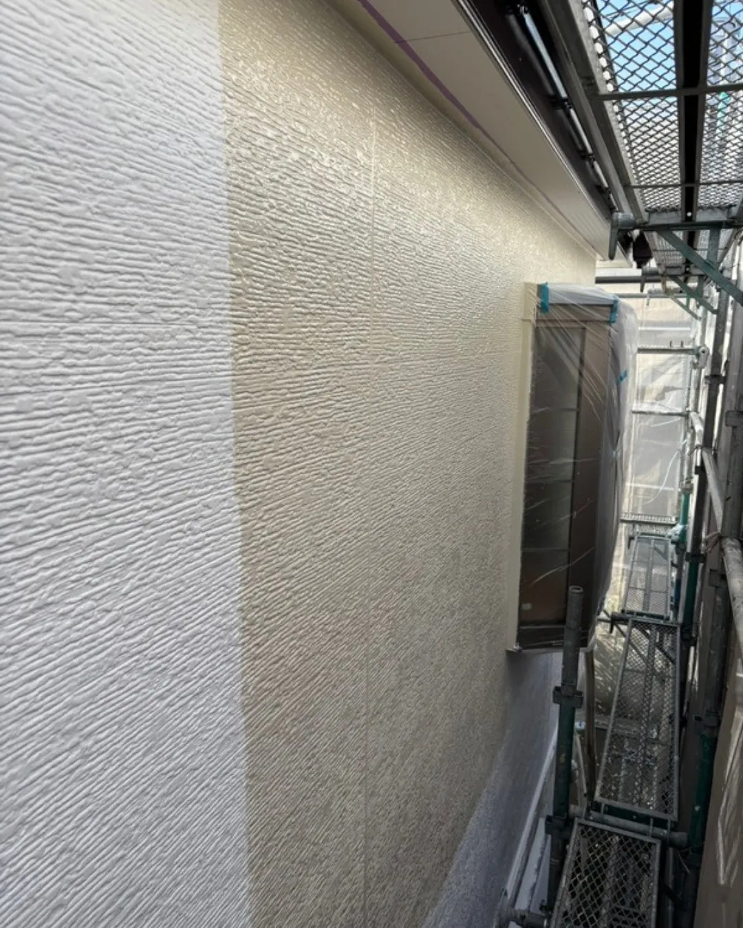 ー松戸市K様邸外壁中塗り(屋根・外壁塗装工事)-