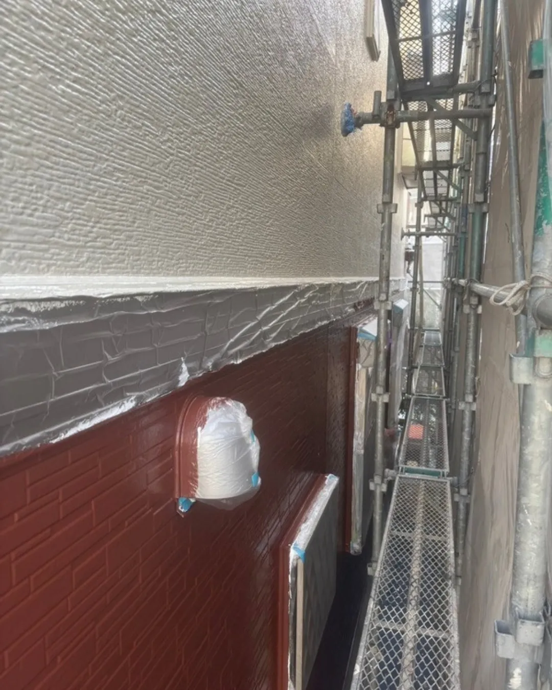 ー松戸市K様邸外壁中塗り(屋根・外壁塗装工事)-