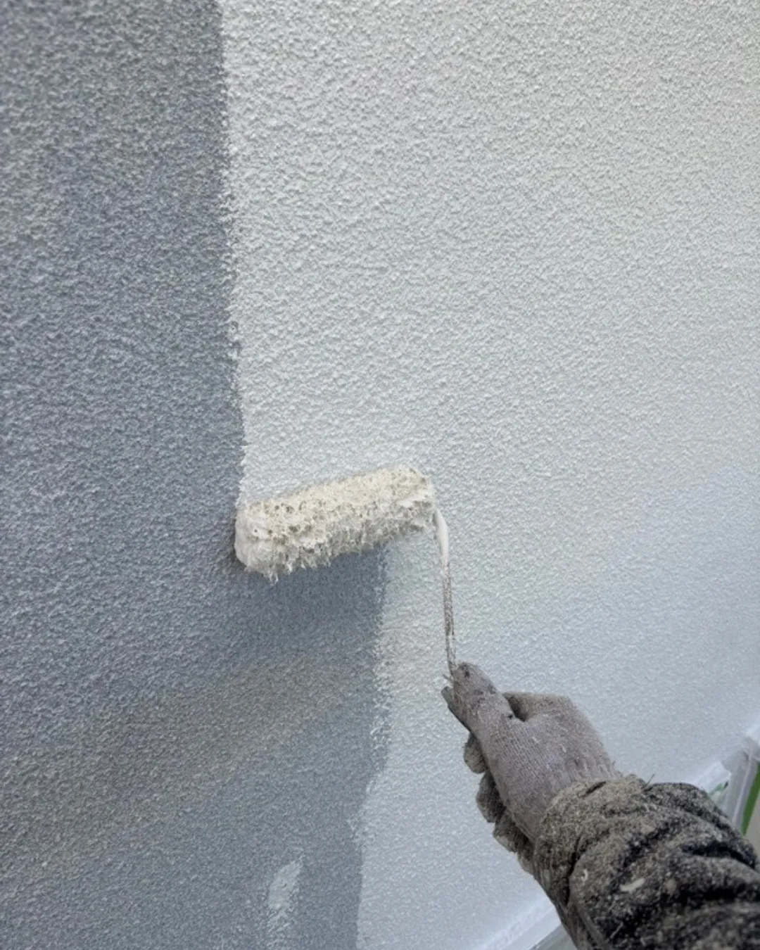 ー松戸市A様邸外壁下塗り２回目（屋根・外壁塗装工事）－