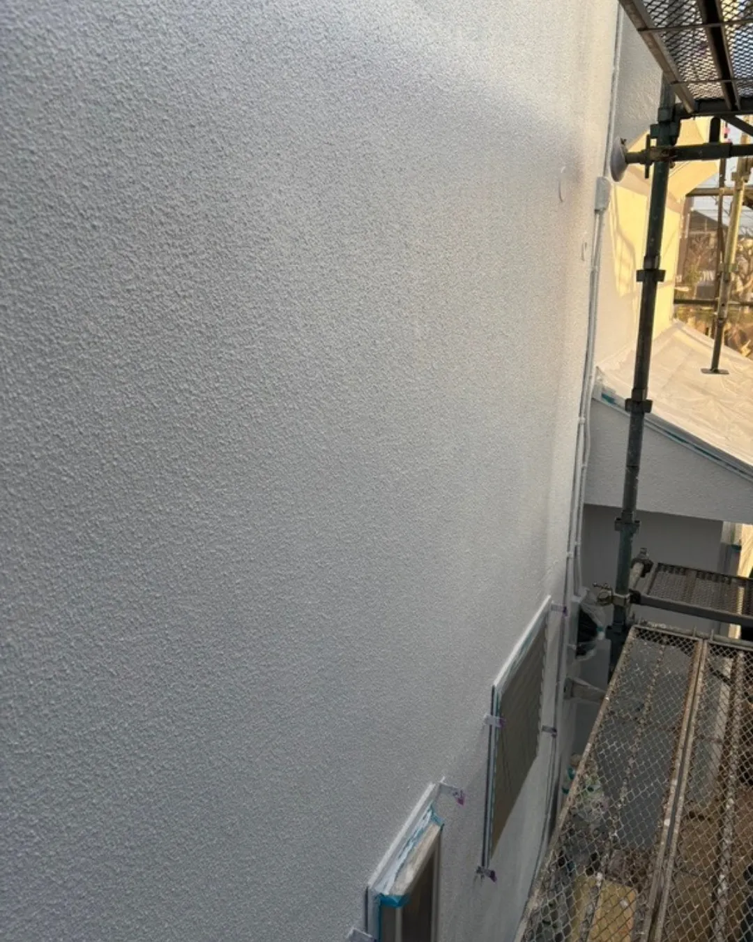 ー松戸市A様邸外壁下塗り２回目（屋根・外壁塗装工事）－