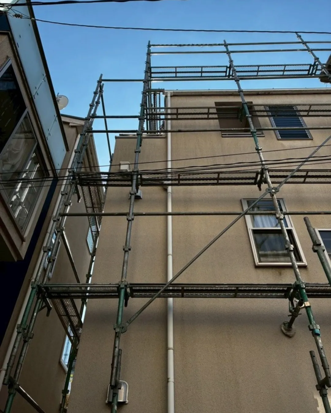 ー市川市O様邸足場組立（屋根・外壁塗装工事）－