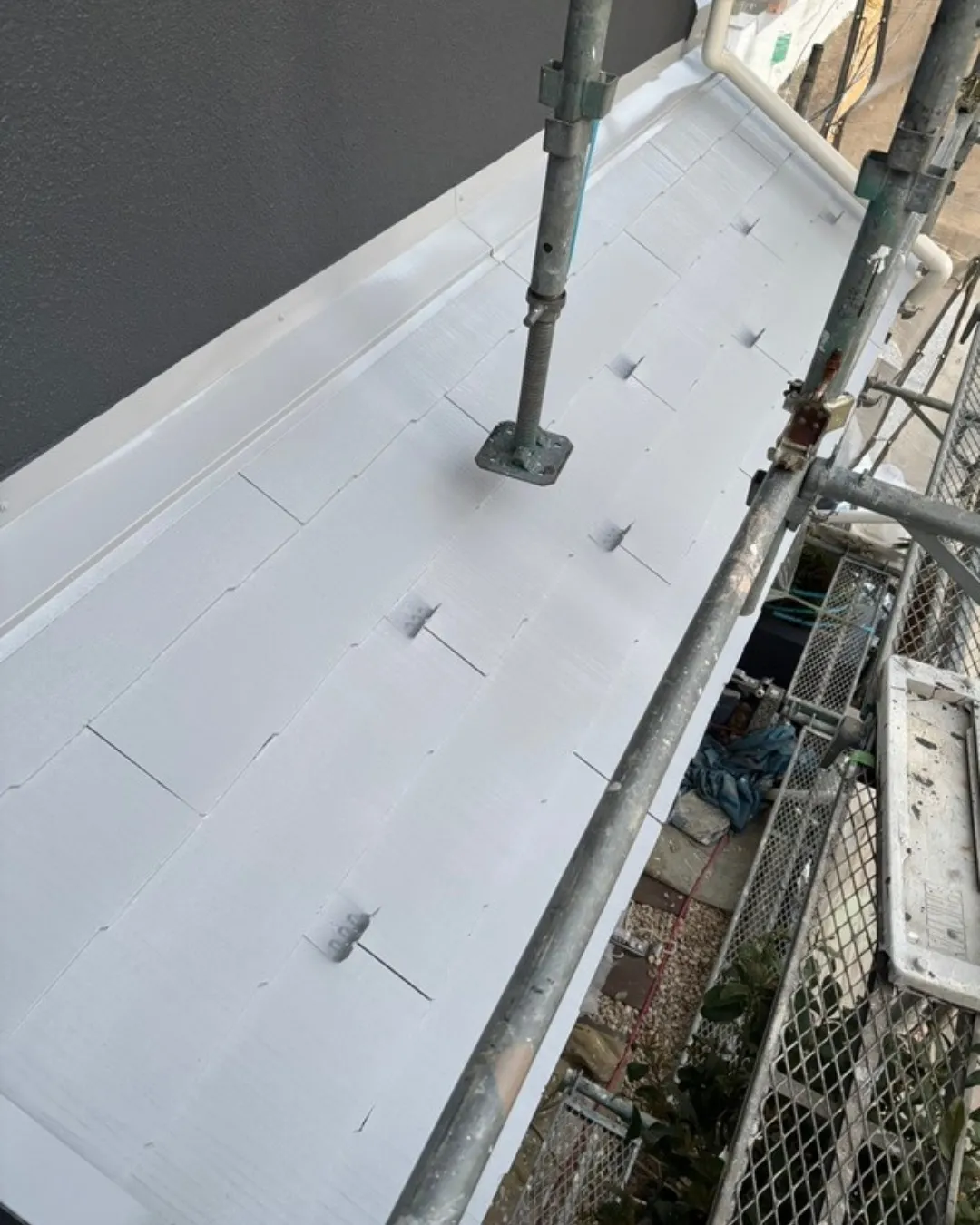 ー松戸市A様邸戸袋塗装他（屋根・外壁塗装工事）－