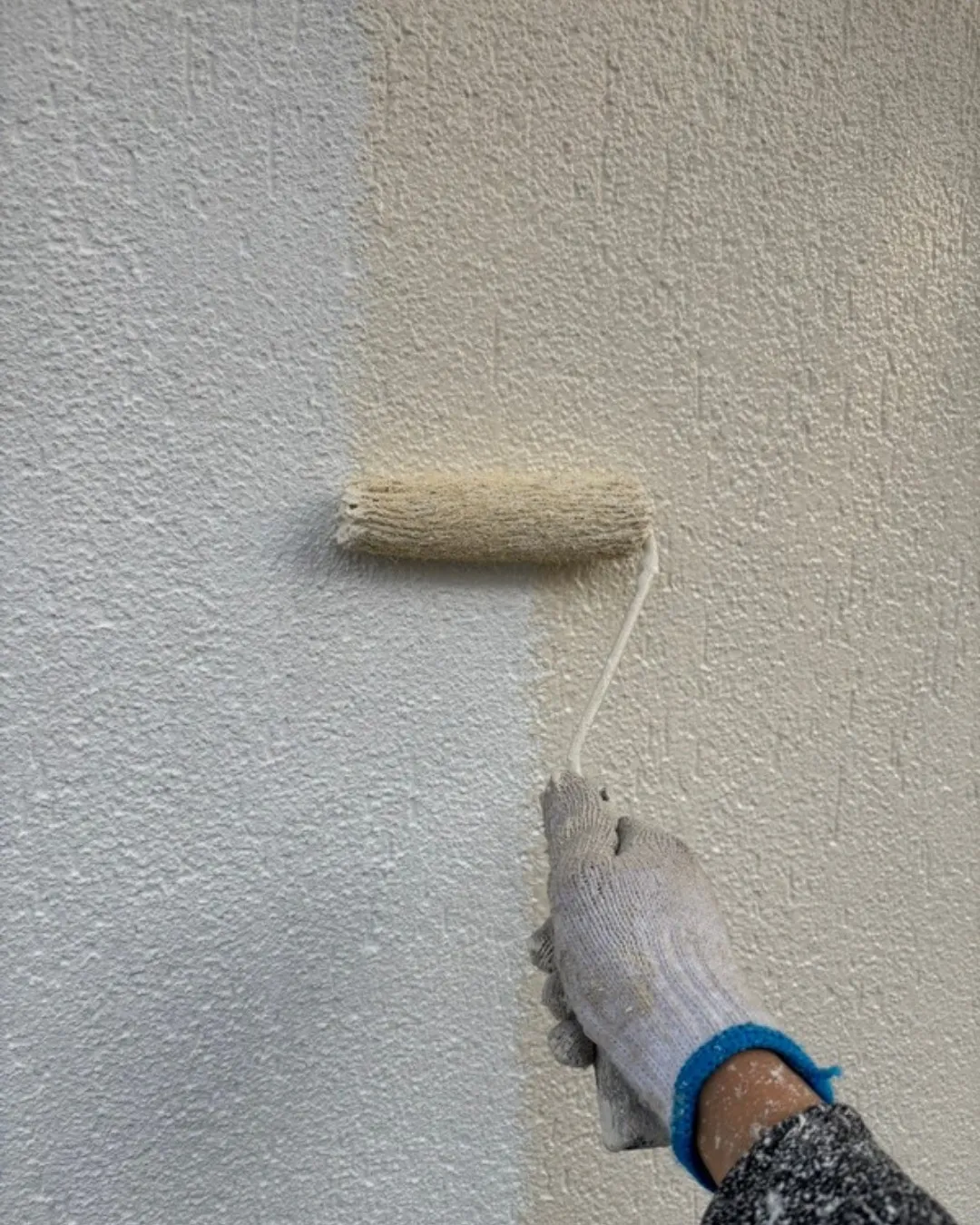 ー市川市O様邸外壁中塗り他（屋根・外壁塗装工事）－