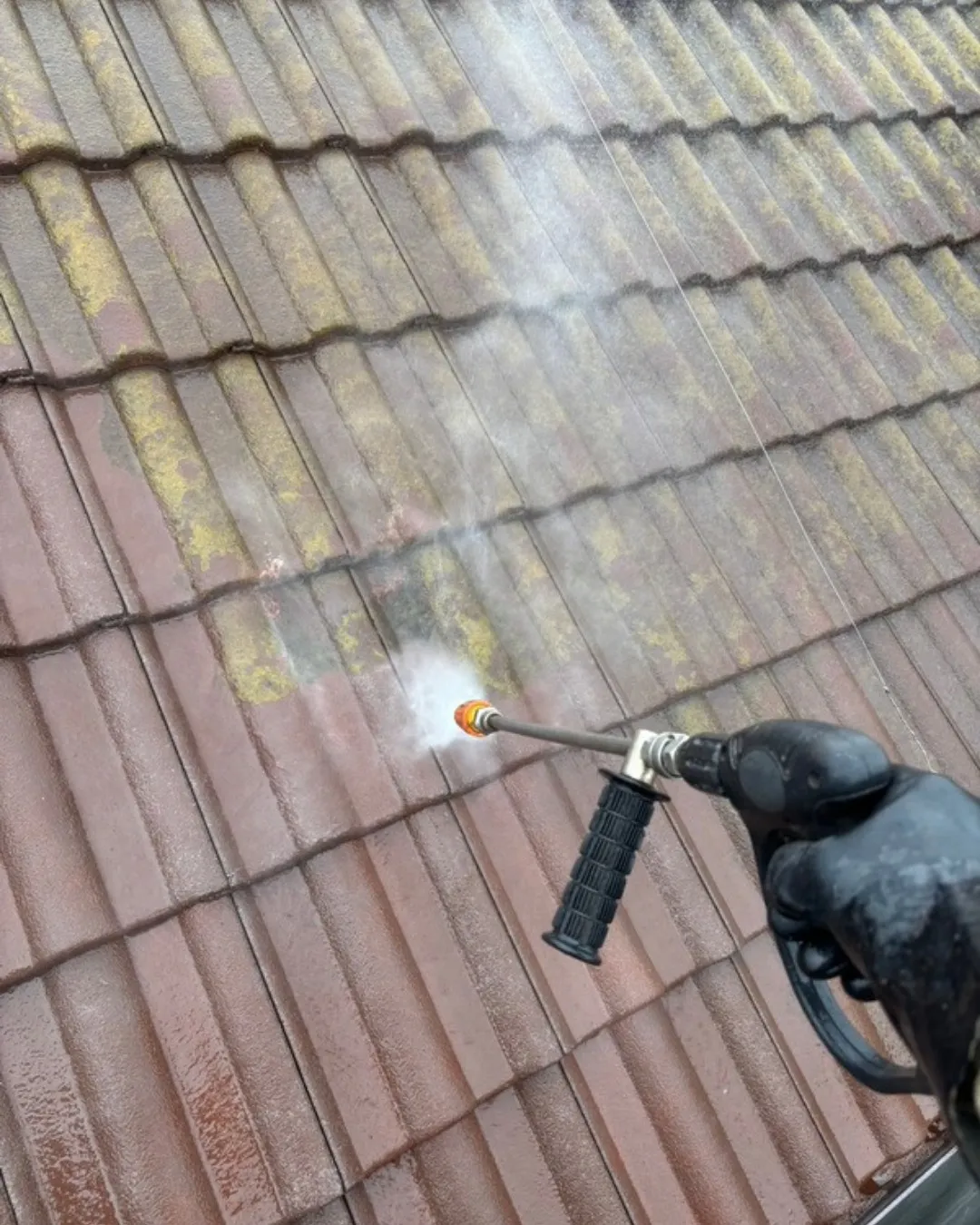 ー松戸市K様邸高圧洗浄(屋根・外壁塗装工事)-