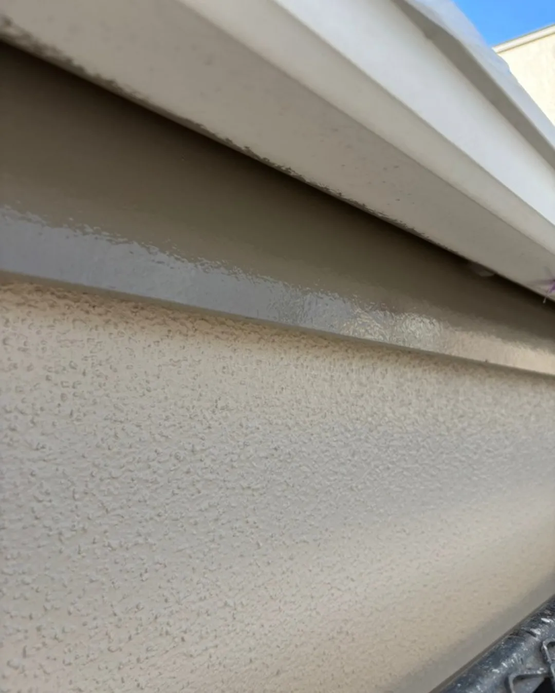 ー市川市O様邸付帯部塗装（屋根・外壁塗装工事）－