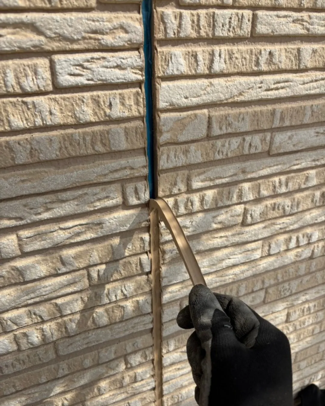 ー松戸市K様邸コーキング撤去(屋根・外壁塗装工事)-