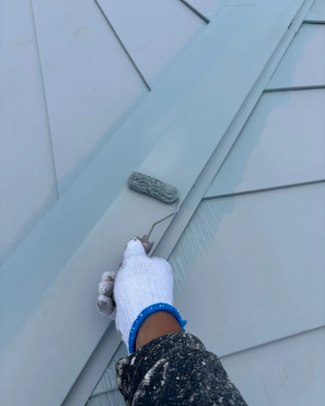 ー松戸市M様邸屋根中塗り（屋根・外壁塗装工事）－