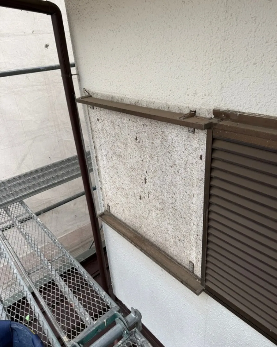 ー松戸市M様邸戸袋解体（屋根・外壁塗装工事）－